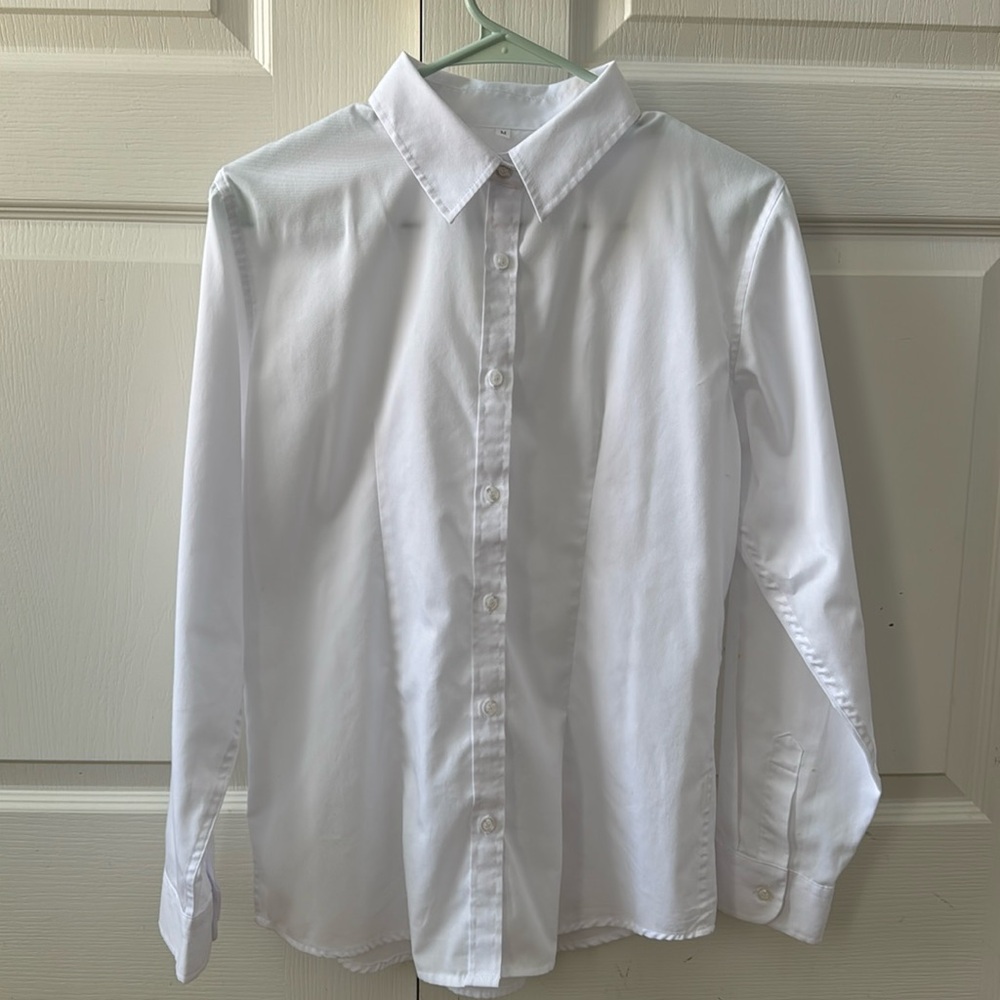 White button down shirt M